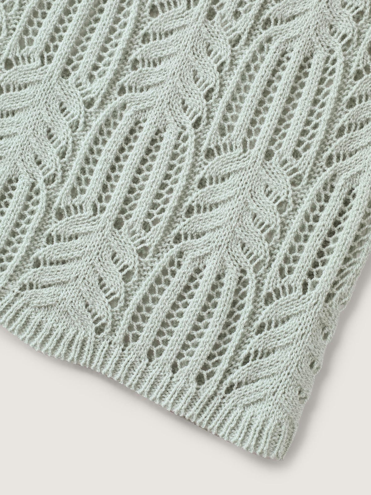Textured Cut-Out Flared Sleeve Lightweight Pullover